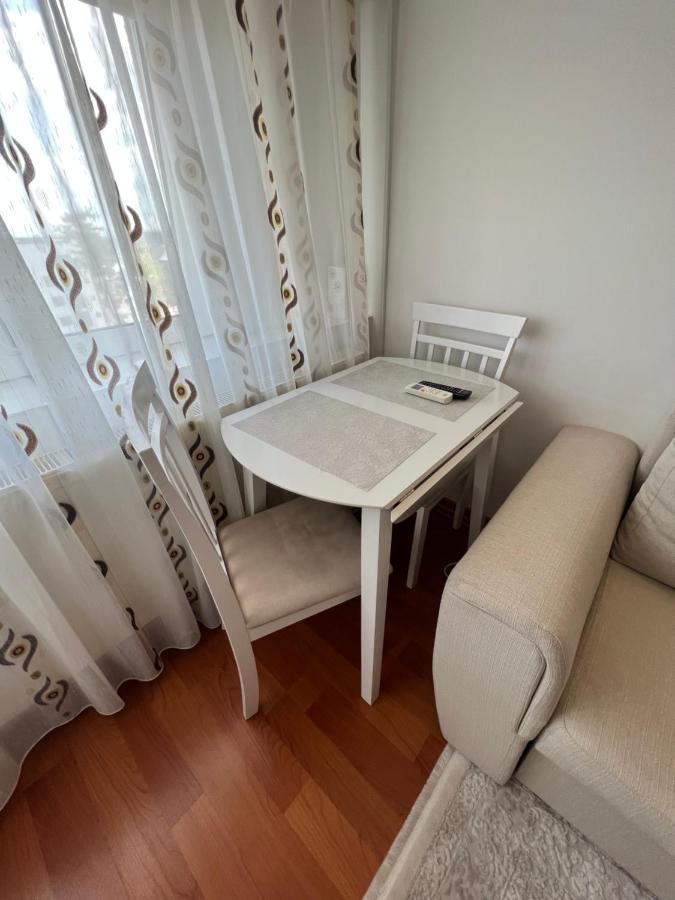 Sunny Studio Marasesti Apartment Сучеава Екстериор снимка