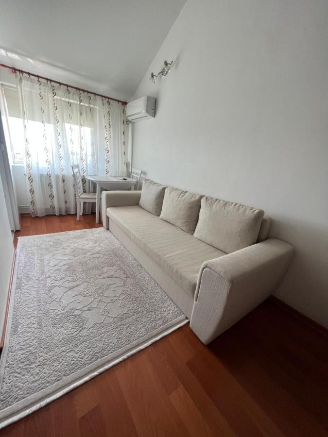 Sunny Studio Marasesti Apartment Сучеава Екстериор снимка